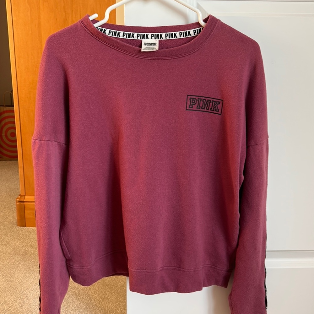 VS Pink Crewneck